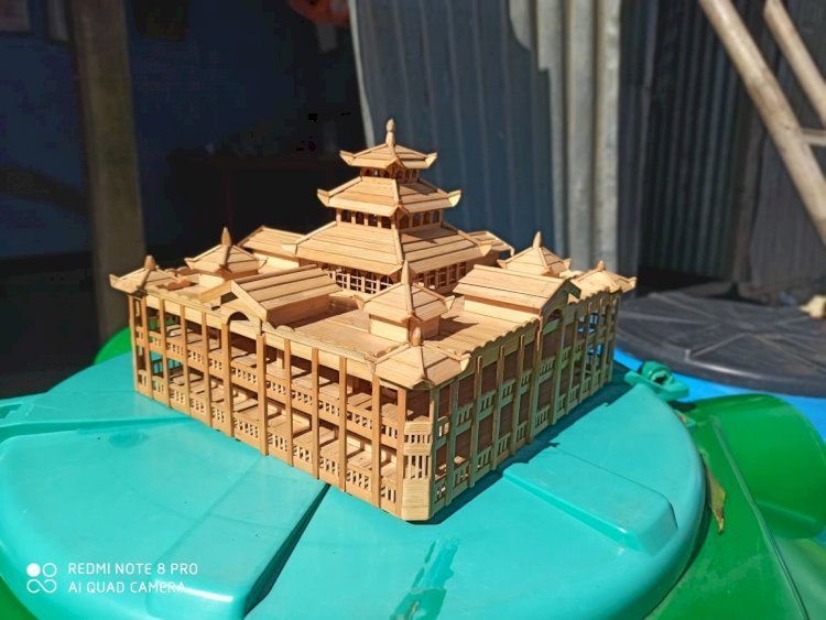 Atmanirbhar Bharat! 18-yr-old Manipuri Lad Showcases Iconic Landmarks of Manipur through Bamboo Crafts