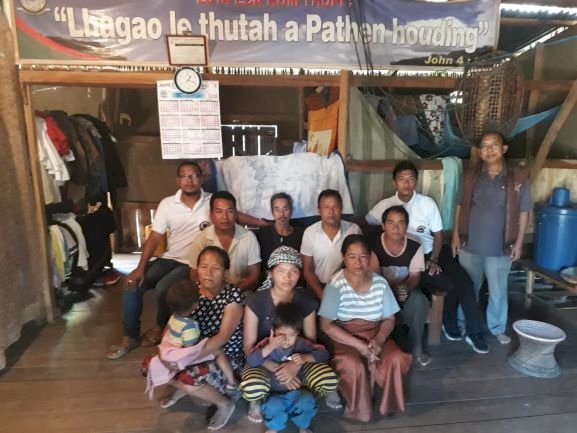 2 am, 12 kms on Foot! This School in Manipur holds Parent-Teacher Meet at Parents’ Villages